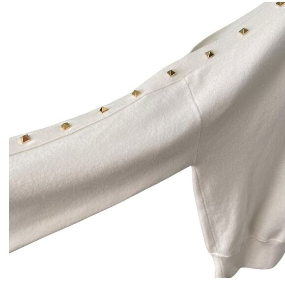 ALICE + OLIVIA - Michael Crewneck Pullover with Cut Shoulder Soft White/Gold SP - Picture 12 of 15